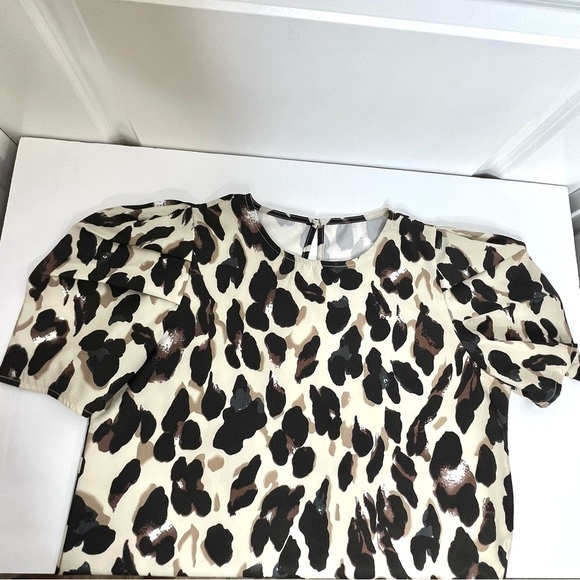 Beautiful Leopard Balloon Sleeve Blouse - Size M - Picture 2 of 6